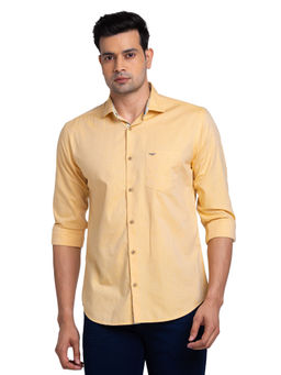Park Avenue - Men Slim Fit Cotton Solid Yellow Casual Shirt