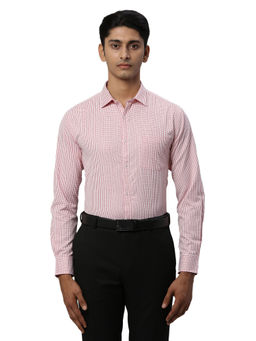 Park Avenue - Men Slim Fit Blended Fabric Checks Red Formal Shirt