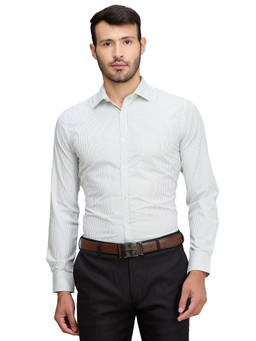 Park Avenue - Men Slim Fit Blended Fabric Checks Green Formal Shirt
