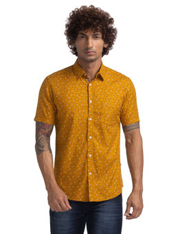 Parx - Men Slim Fit Cotton Floral Mustard Casual Shirt