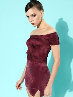 ANVI Be Yourself - Off Shoulder Burgundy Smoking Crop Top