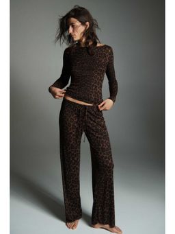 H&M - Women Brown Ribbed Pyjamas with Top