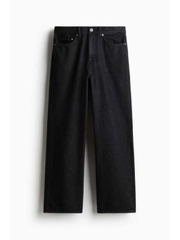 H&M - Men Black Relaxed Fit Jeans