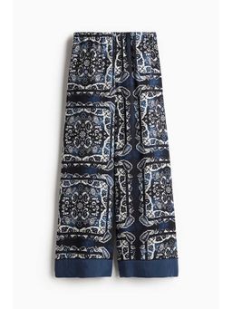 H&M - Women Blue Patterned Trousers