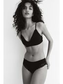 Black color option, Currently selected