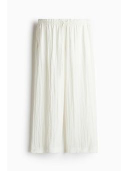 H&M - Women White Ankle-Length Trousers