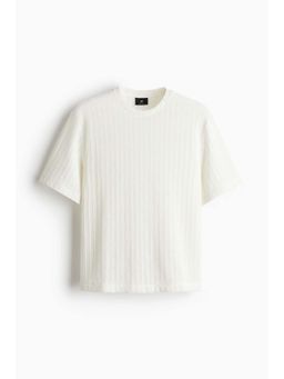 H&M - Men White Regular Fit Crochet-Look T-Shirt