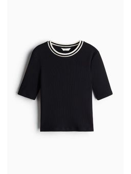 H&M - Women Black Fitted T-Shirt