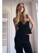 Black color option, Currently selected