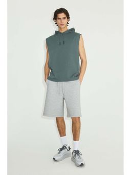 H&M - Men Green Regular Fit Sleeveless Sports Hoodie With Drymovea