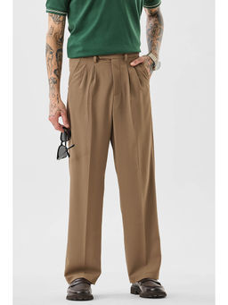 Snitch - Men Tan Solid Relaxed Casual Trouser