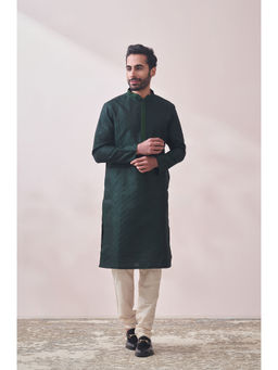 Manyavar - Green Art Silk All Over Self Design Kurta Pencil Pyjama Set (Set of 2)