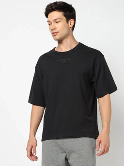 GAP - Mens Embossed Logo Crew Neck T-Shirt Black