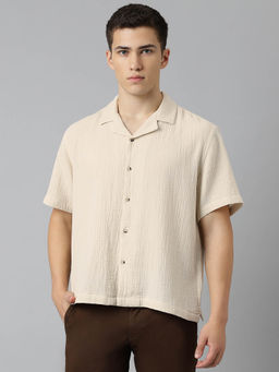 Subtract - Men Beige Comfort Fit Solid Cuban Collar Casual Shirt