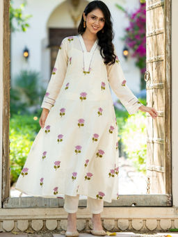 HOUSE OF JAMOTI - Purple Embroidered Kurta Pant with Bustier