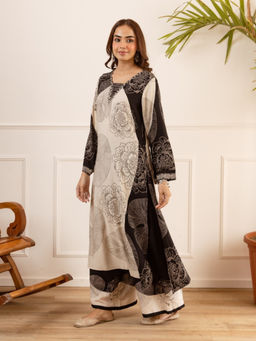 Autumnlane - Black Thread Work Kurta Palazzo
