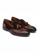 Brown color option, Currently selected