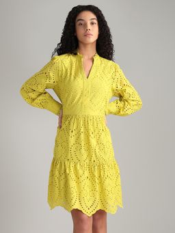 VERO MODA - Yellow Self Design V-Neck Dress