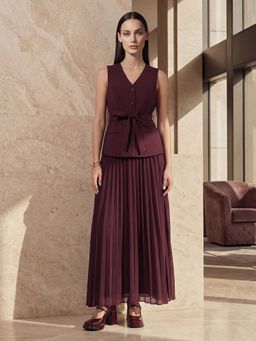 Arrow - Red Solid/Plain V-Neck Co-ord Set