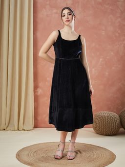 Latin Quarters - Black Textured Square Neck Dress