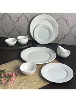CLAY CRAFT - Fine Ceramic White Plain Basic Dinner Set - 18 Pieces