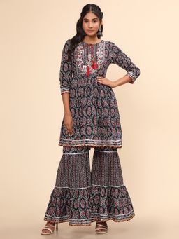 Vbuyz - Embroidered Flared Cotton Black Stitched Kurta Sharara With Dupatta(1986) (Set of 3)