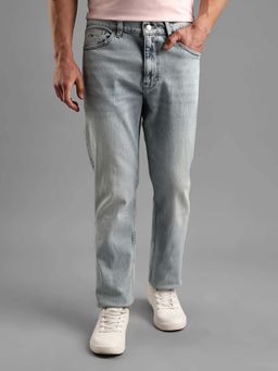Tommy Hilfiger - Mid-Wash Slim Fit Mid Rise Jeans