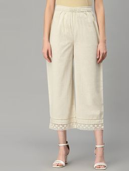 QOMN - Straight Soild Off White Palazzo