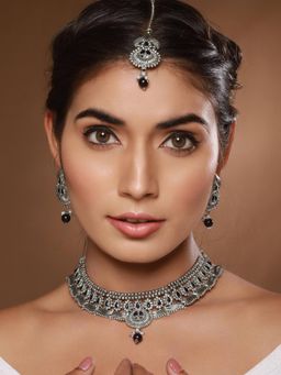 Aatmana - Silver Plated And Black Ston Beaded Traditional Choker Jewellery Set With Maangtikka