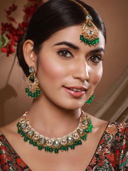 Aatmana - Gold-Plated Green And White Beaded Handcrafted Jewellery Set With Maangtikka
