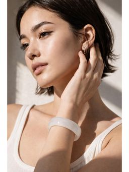 Niska - White Single Resin Cuffs