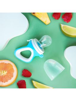 Kicks and Crawl - Blue and White Fruit Nibbler