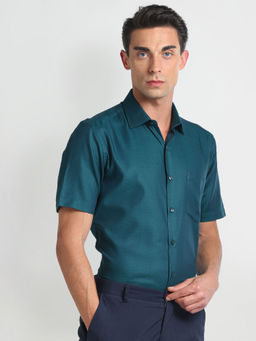Arrow - Green Pure Cotton Self Design Formal Shirt