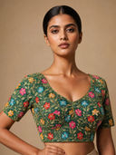 Green color option, Sold out, Currently selected