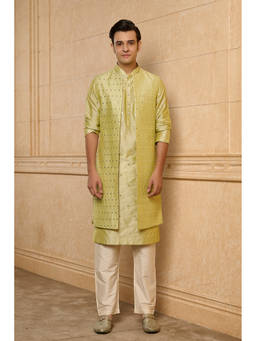 TASVA - Green Polyviscose Full Sleeves Embroidered Kurta With Jacket & Pyjama