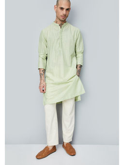 max - Men Embroidered Regular Fit Kurta