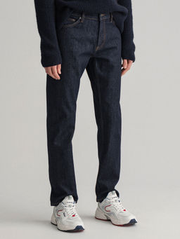 GANT - Men Navy Blue Solid Regular Fit Jeans