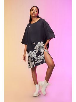 Label SOUS - Navy Blue Minimalist Casual Dress