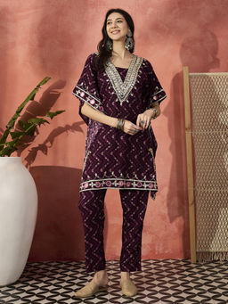 ISHIN - Women Burgundy Rayon Kaftan with Pant