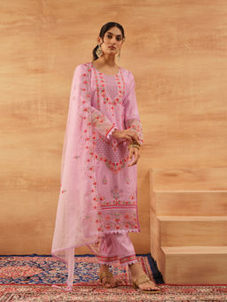 ISHIN - Women Pink Roman Silk Kurta with Pant & Dupatta