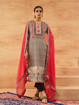 ISHIN - Women Off White Chinon Kurta with Pant & Dupatta