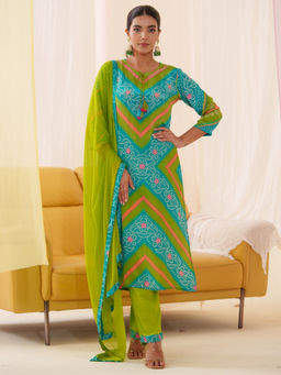 Suha - Women Green Embroidered Kurta with Pant & Dupatta