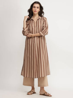 Pink Fort - Cotton Striped Shirt Collar Kurta With Pant - Brown And Beige