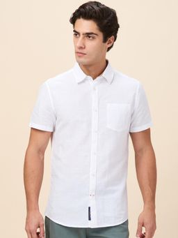 Being Human - Men Solid White Short Sleeves Shirt