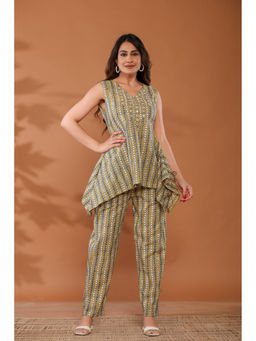 Ragavi - Golden Haze Yellow Cotton Hand Block Printed Co-Ord (Set of 2)