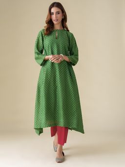 Mushio - Green Hand Embroidered Chanderi Vrinda Kurta with Slip (Set of 2)