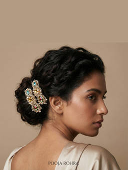 Label Pooja Rohra - Gold Oorvi Hairclip