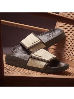 Neeman's - Brown High Sprout Sensa Sliders for Men
