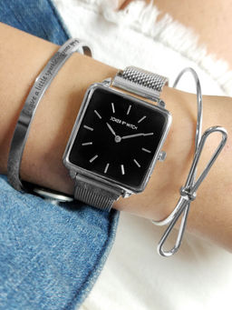 Joker and Witch - Joker & Witch Black Dulce Analog Watch With Bracelet Stack (Set of 3) - JWBS200 For Women