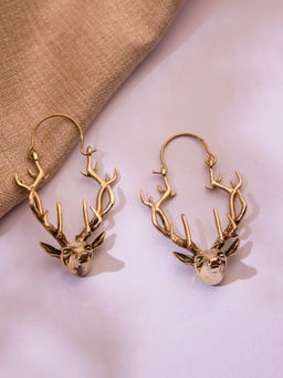 Studio One Love - Majestic Stag Earrings Made of Brass in Gold Color